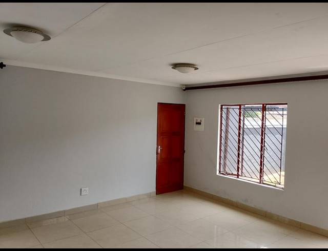 2 BEDROOM HOUSE FOR SALE IN COSMO CITY